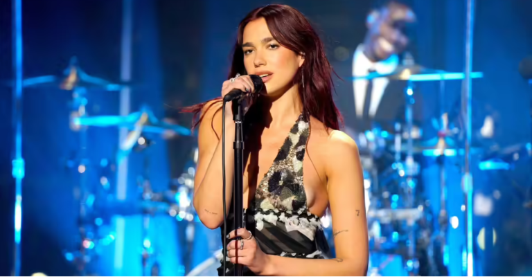 Dua Lipa Singer